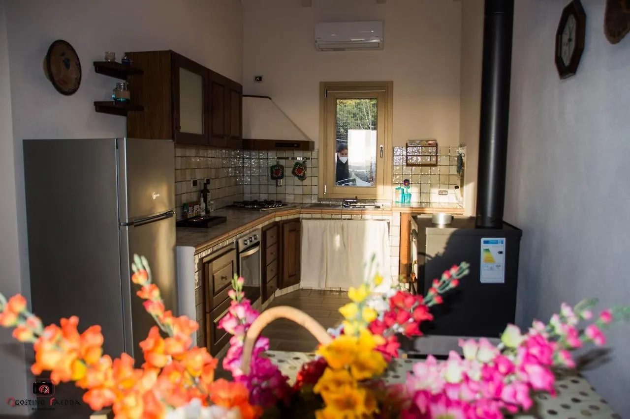 فيلا Casa Vacanza Le Dune SantʼAnna Arresi 0*,  إيطاليا